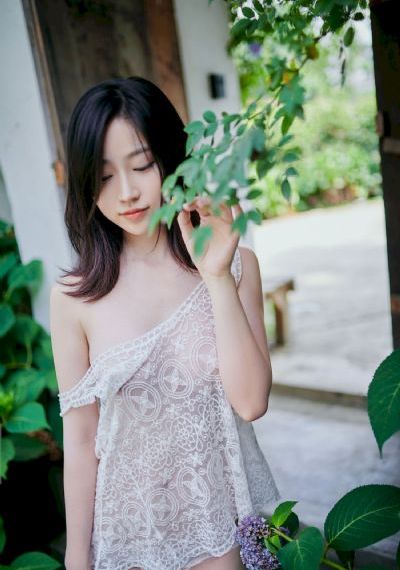 房间里的日本女人_4K手机免费观看完整