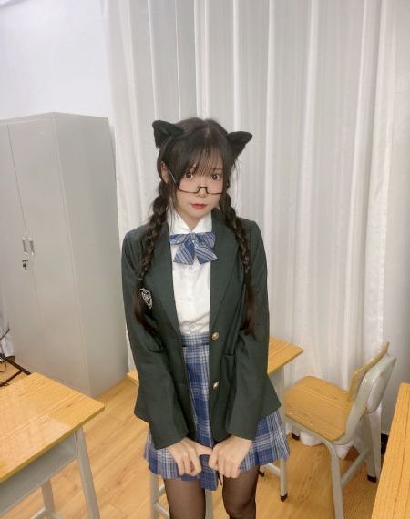 艳母全集在线_BD韩语电影在线看