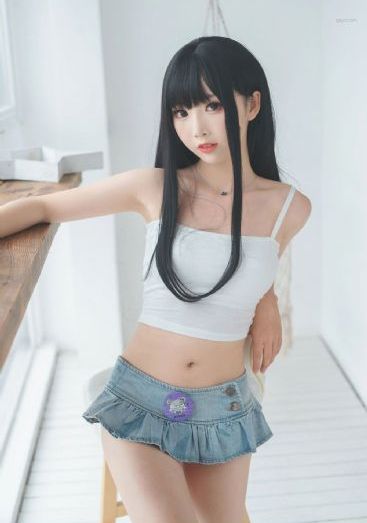 美丽教师1975未删减_720高清在线