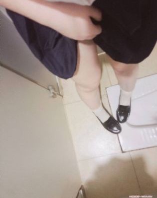 妈妈的朋友6hd_1080最新电影在线观看